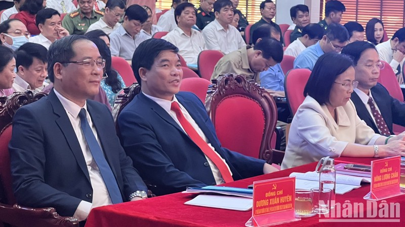 Lang Son honors typical collectives and individuals in following Ho Chi Minh s thought, morality and style