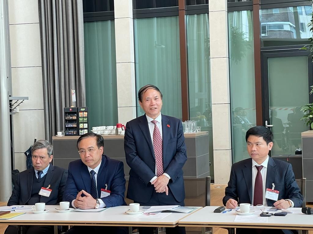 Ha Nam province calls on Dutch businesses to invest in potential sectors