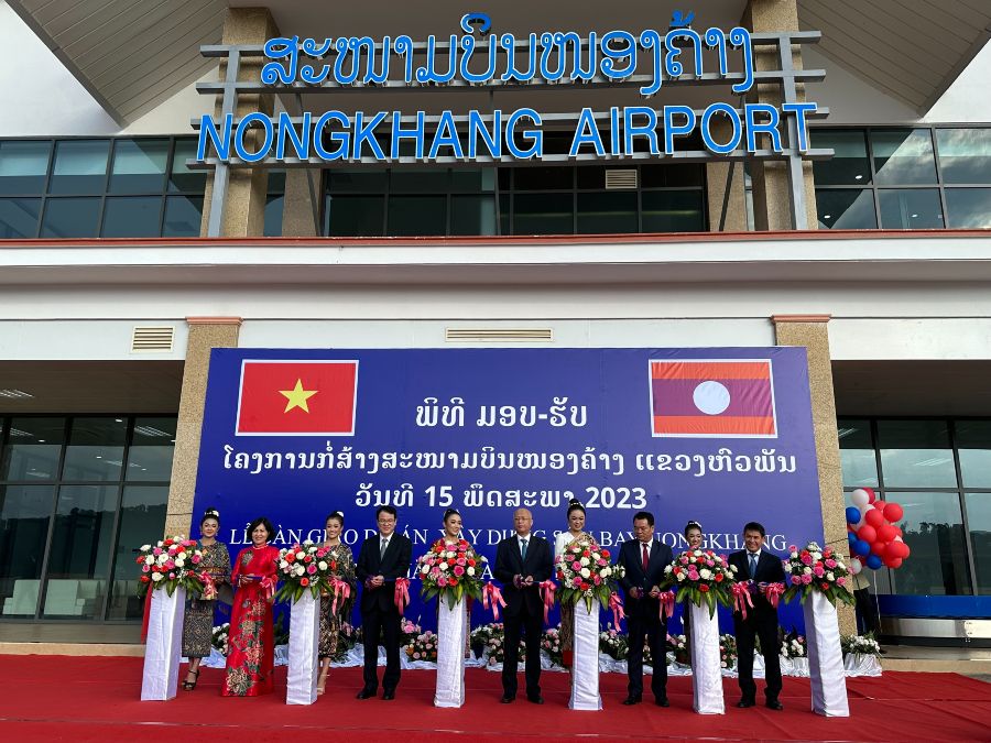 Nong Khang Airport officially inaugurated to beautify Vietnam - Laos friendship