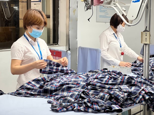 FDI sector posts over 14 billion USD in four-month trade surplus