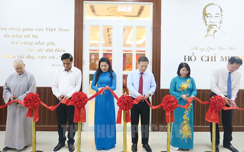 HCMC Women s Union inaugurates Ho Chi Minh cultural space