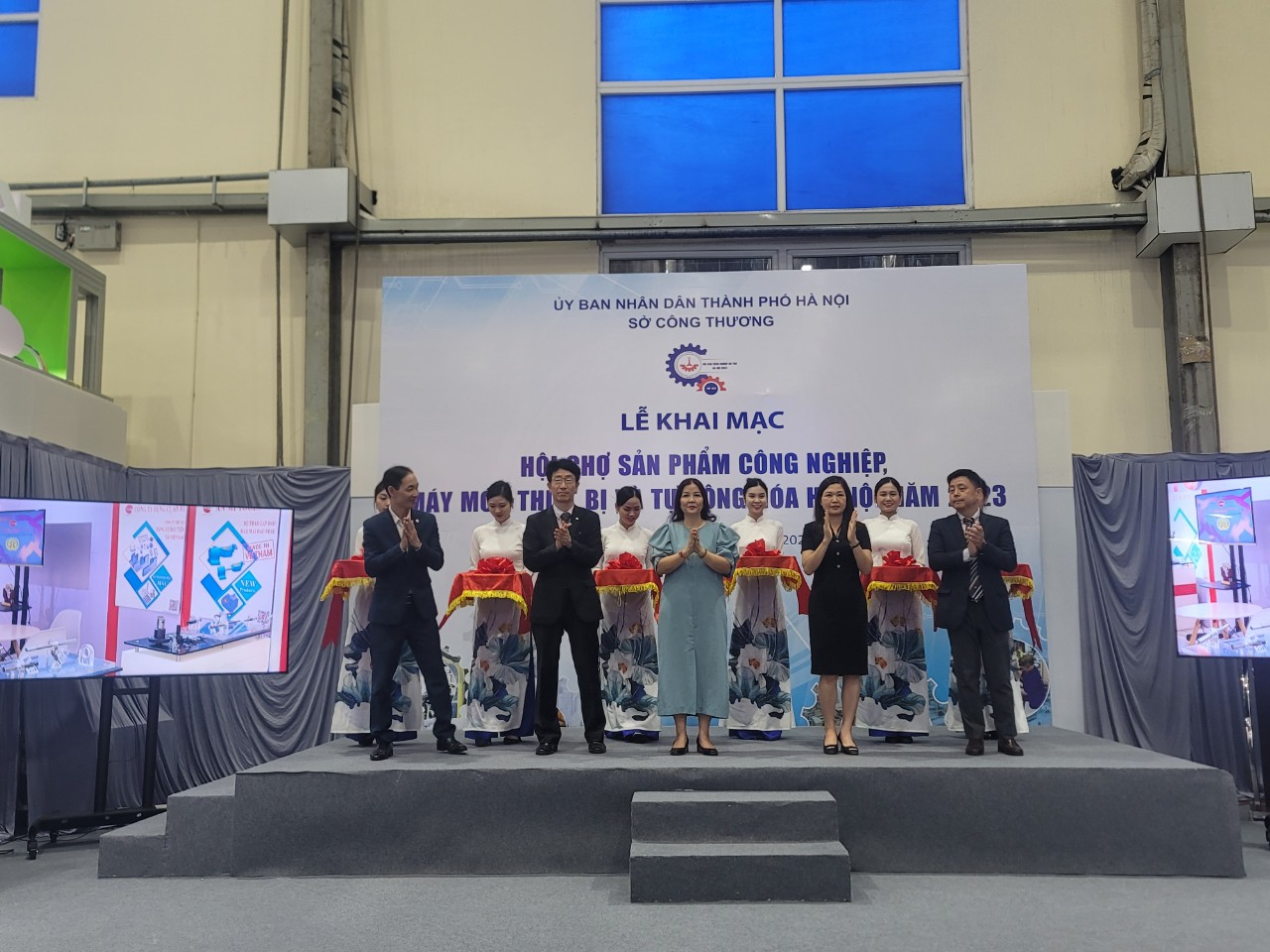 Hanoi opens Industrial Products, Machinery, Equipment and Automation Fair