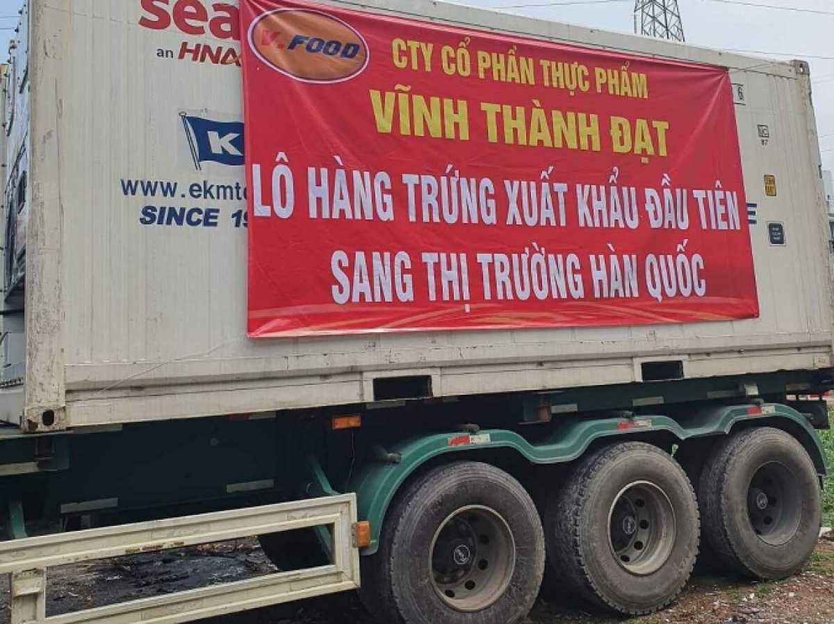 First batch of liquid eggs exported to RoK
