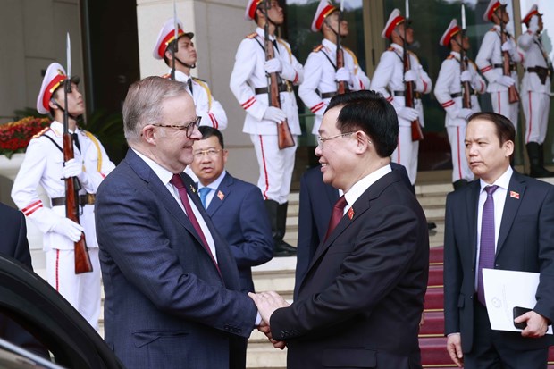 Top legislator of Vietnam meets with visiting Australian PM