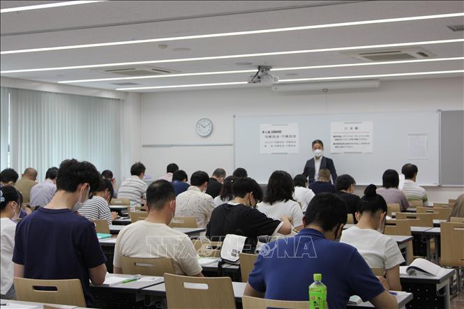 About 800 candidates participate in 6th Vietnamese language test in Japan