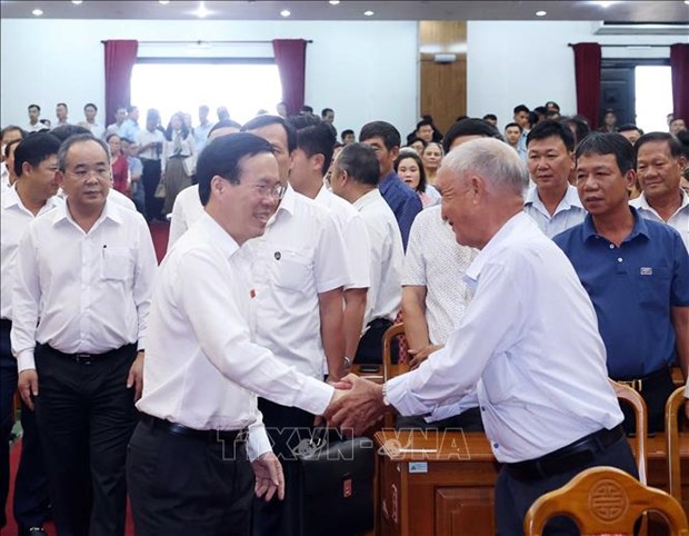 President Vo Van Thuong meets with voters in Da Nang city