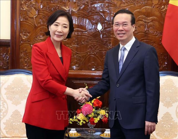 President hails RoK Ambassador s contributions to promoting bilateral ties