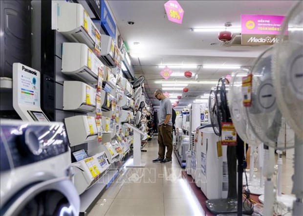 Retail sales of consumer goods, services up 10 9 in H1