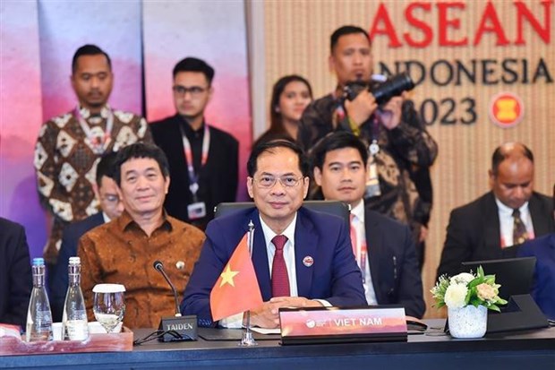 Peace, security, stability – prerequisite for prosperity Vietnamese FM