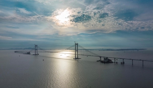 China Shenzhen - Zhongshan super sea-crossing project to be open to traffic in 2024