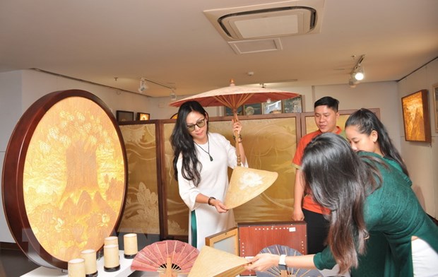 Bamboo paper artworks on display in Da Nang city