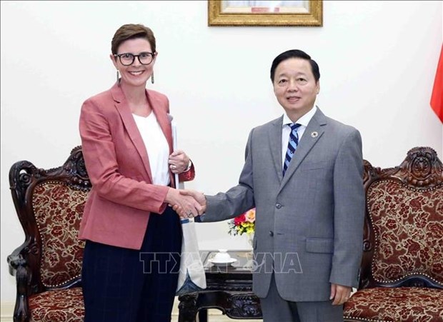 Vietnam calls for WHO’s support in responding to new health challenges