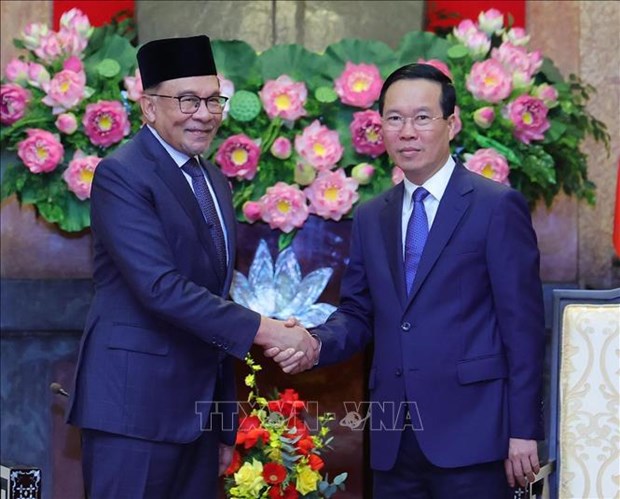 President hosts Malaysian Prime Minister