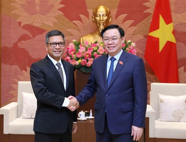 Vietnam promotes cooperation with Indonesia, Iran