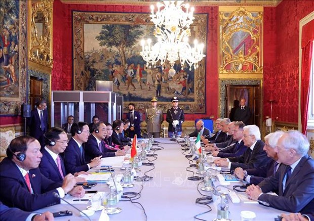 Vietnamese, Italian Presidents agree on major measures to enhance strategic partnership