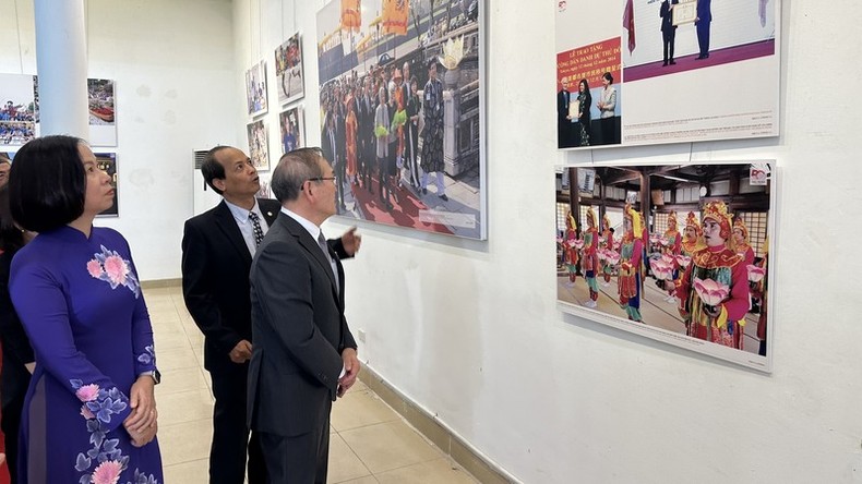 Photos on Vietnam –Japan ties on display in Hanoi