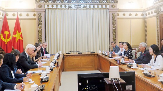 UK shares carbon neutral experience with Ho Chi Minh City