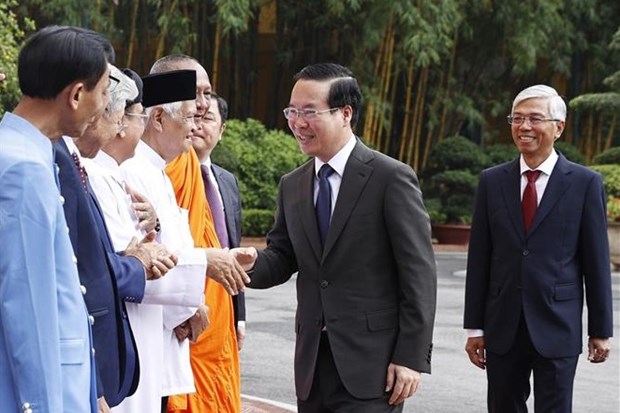 State President meets HCM City’s religious dignitaries, intellectuals