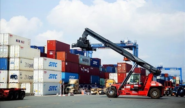 Trade surplus reaches 16 25 billion USD by mid-August