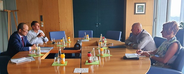 Slovenia pledges favourable conditions for Vietnamese firms