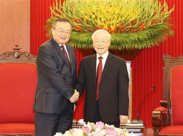 Party chief receives Chinese party official