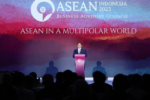 PM delivers speech at ASEAN Business and Investment Summit