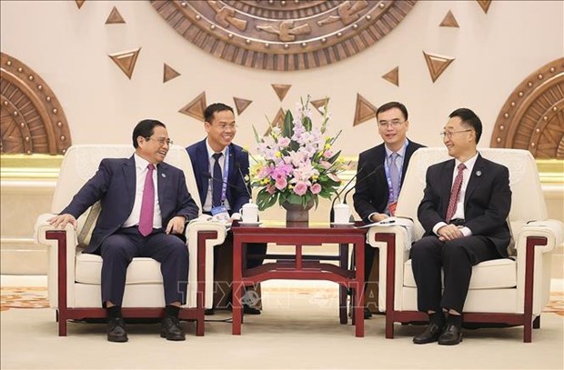 PM hosts Party Secretary of Guangxi in Nanning city