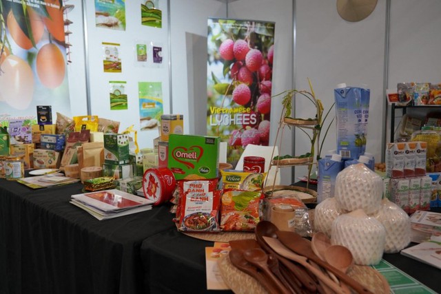 Vietnamese canned coconut water appeals to Australian customers