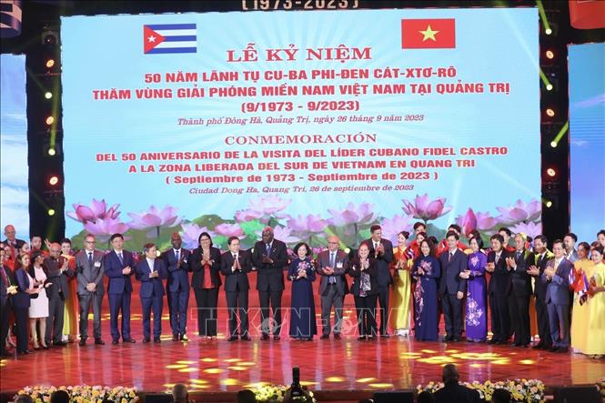Grand ceremony marks 50th anniversary of Cuban leader’s visit to Quang Tri