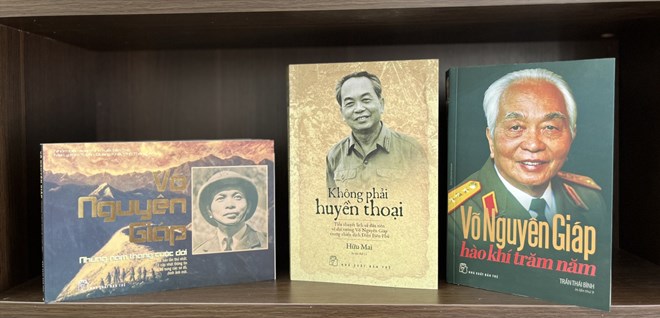 Photo book on General Vo Nguyen Giap launched