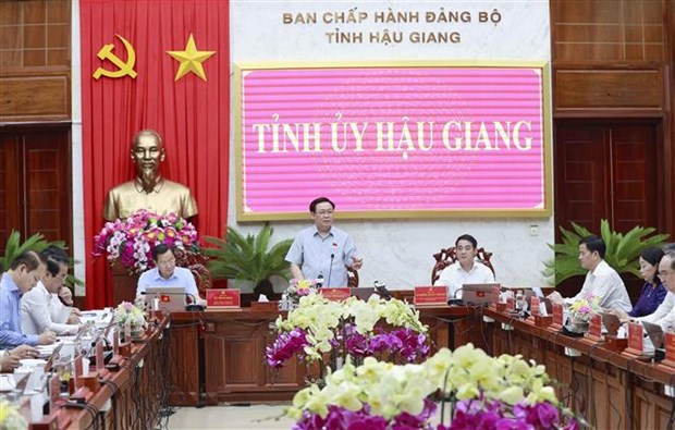 NA leader asks Hau Giang province for highest possible results in 2023