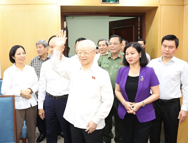 Party leader meets Hanoi voters ahead of NA’s coming session
