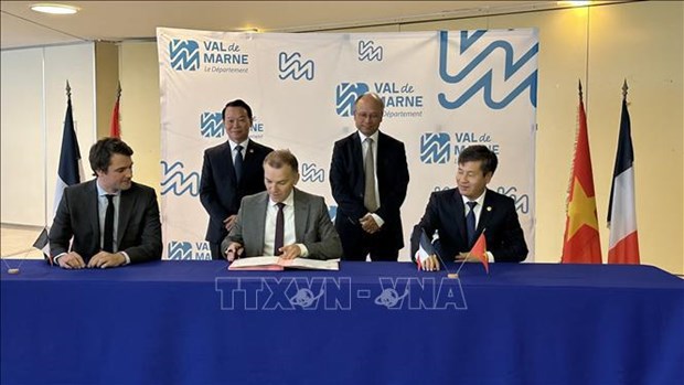 Yen Bai enhances cooperation with France s Val de Marne province
