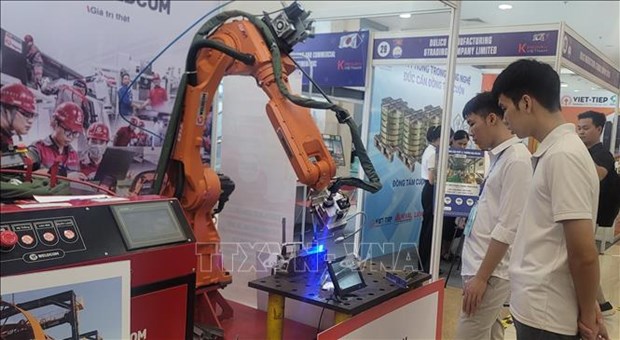 Expo showcases Hanoi’s key industrial products