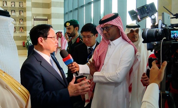 Vietnam ready to intensify multifaceted relations with Saudi Arabia PM