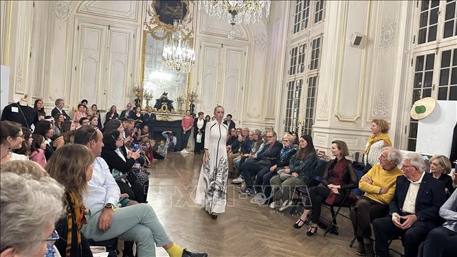 Vietnamese culture week in Versailles promotes Vietnam-France relations