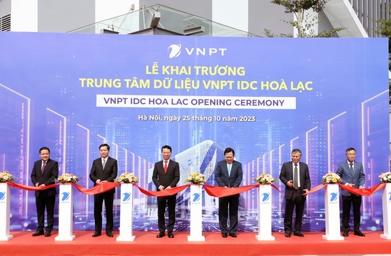 Vietnam’s largest data center opens in Hanoi