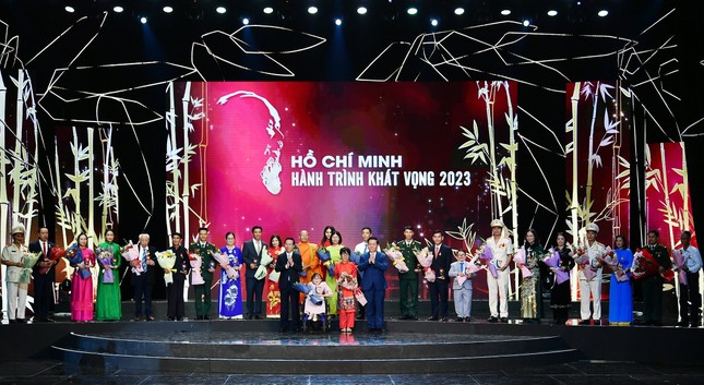 67 outstanding examples nationwide studying and following Uncle Ho honoured