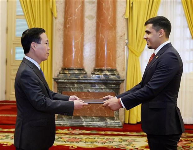State leader welcomes new ambassadors of Venezuela, Laos