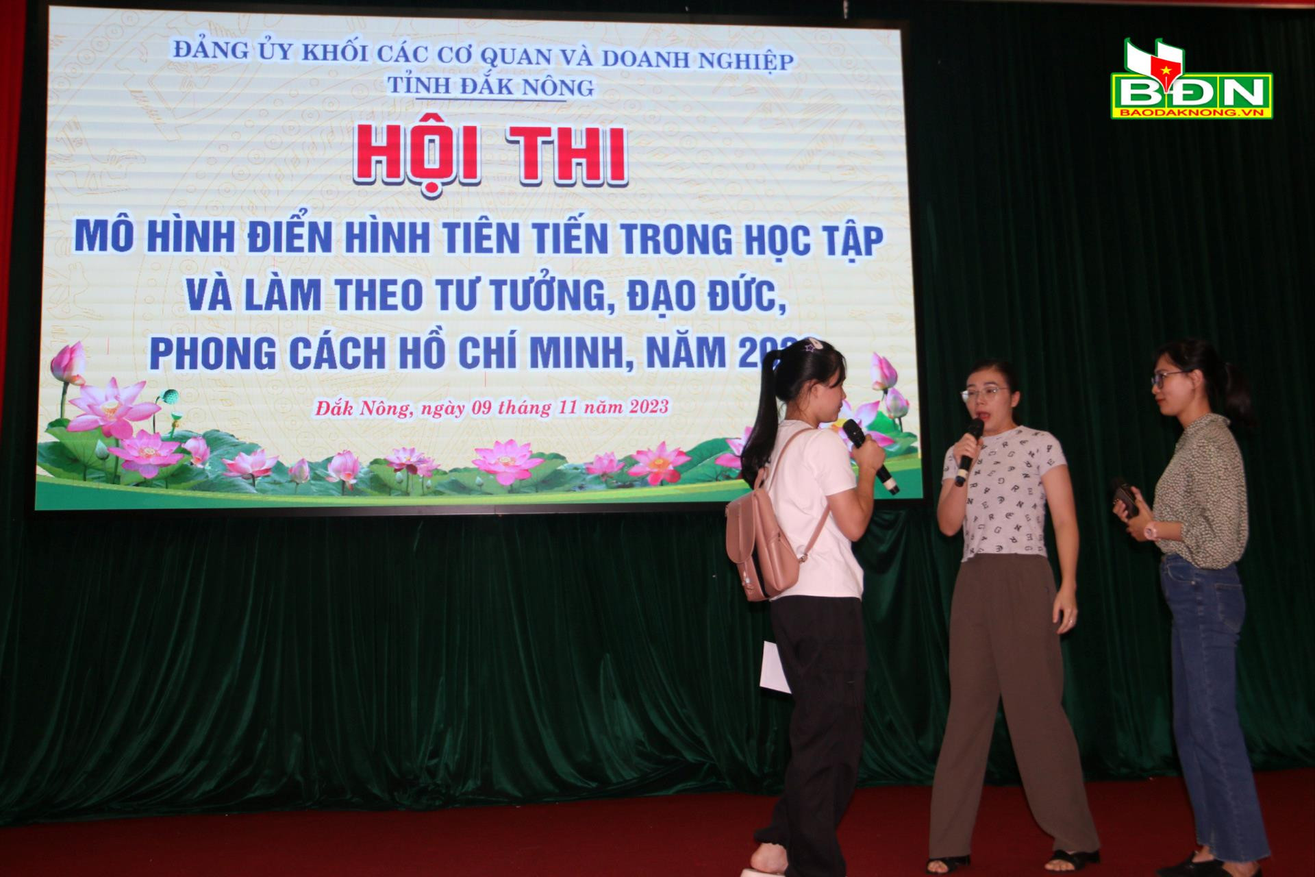 Contest on advanced exemplary models in studying and following Uncle Ho