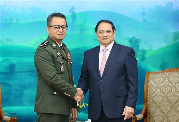 PM commits support to Vietnamese, Cambodian armies