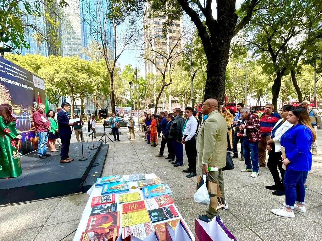 “Charming and dynamic Vietnam” in Mexican capital’s Central Avenue