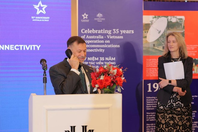 Over 35 years of cooperation in Australia-Vietnam telecommunications connectivity