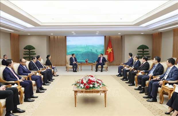 Vietnam gives highest priority to special relationship with Laos PM