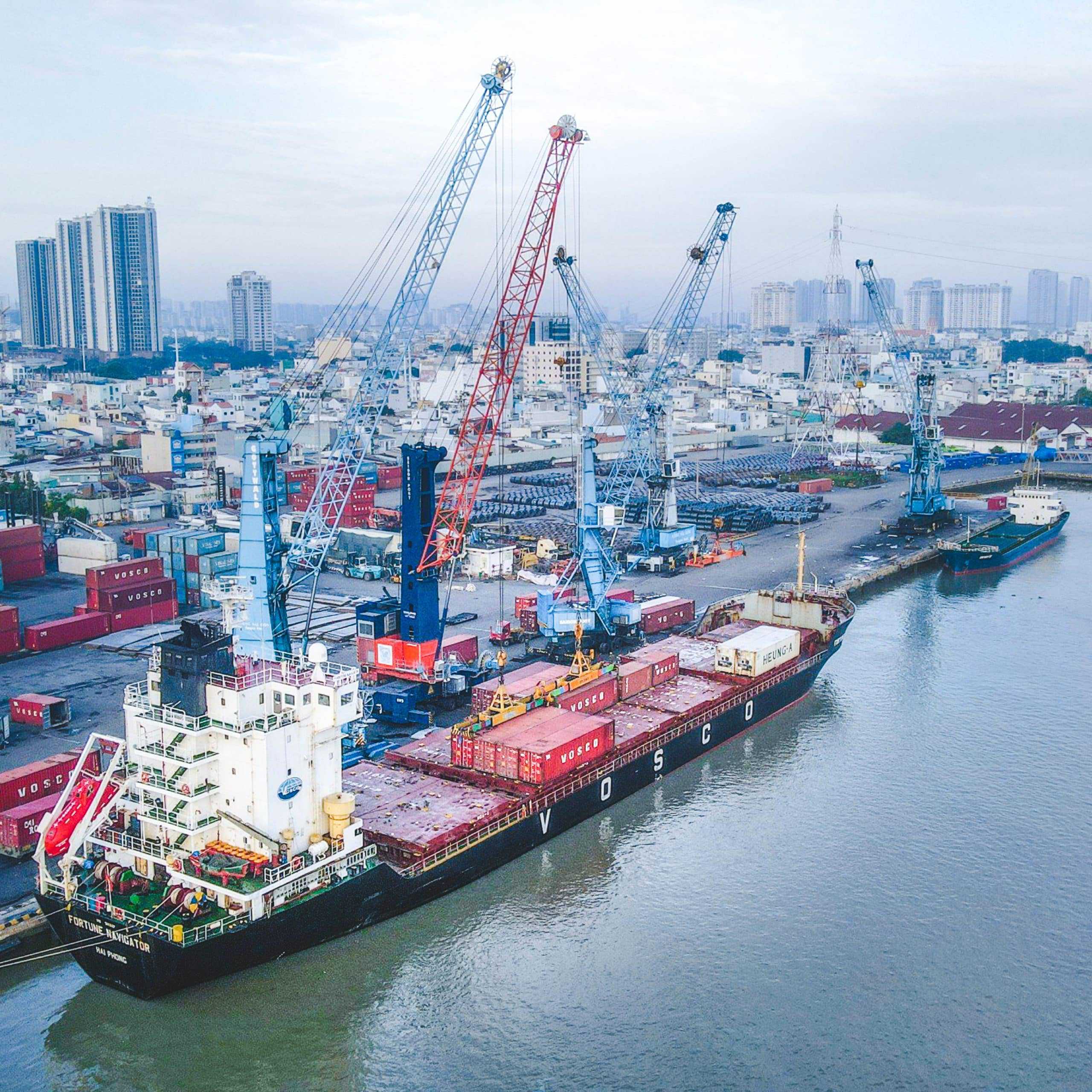 HCMC ranks first in logistics competitiveness nationwide