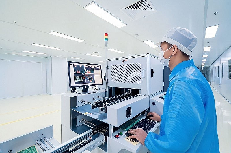 HCM City 4 key industries maintain growth momentum