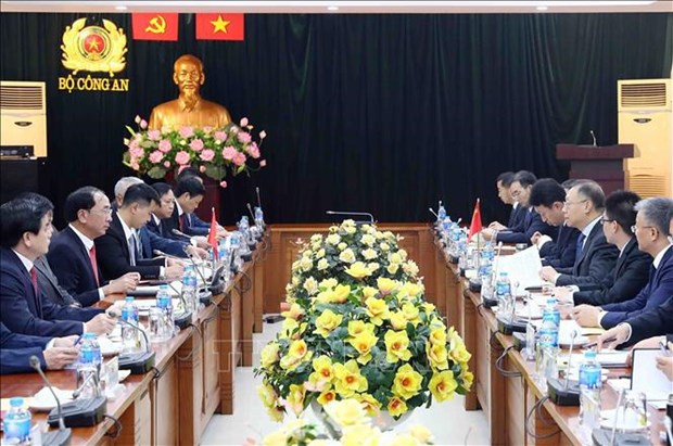 Vietnam, China step up fight against crimes