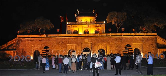 Hanoi takes measures to boost night-time tourism