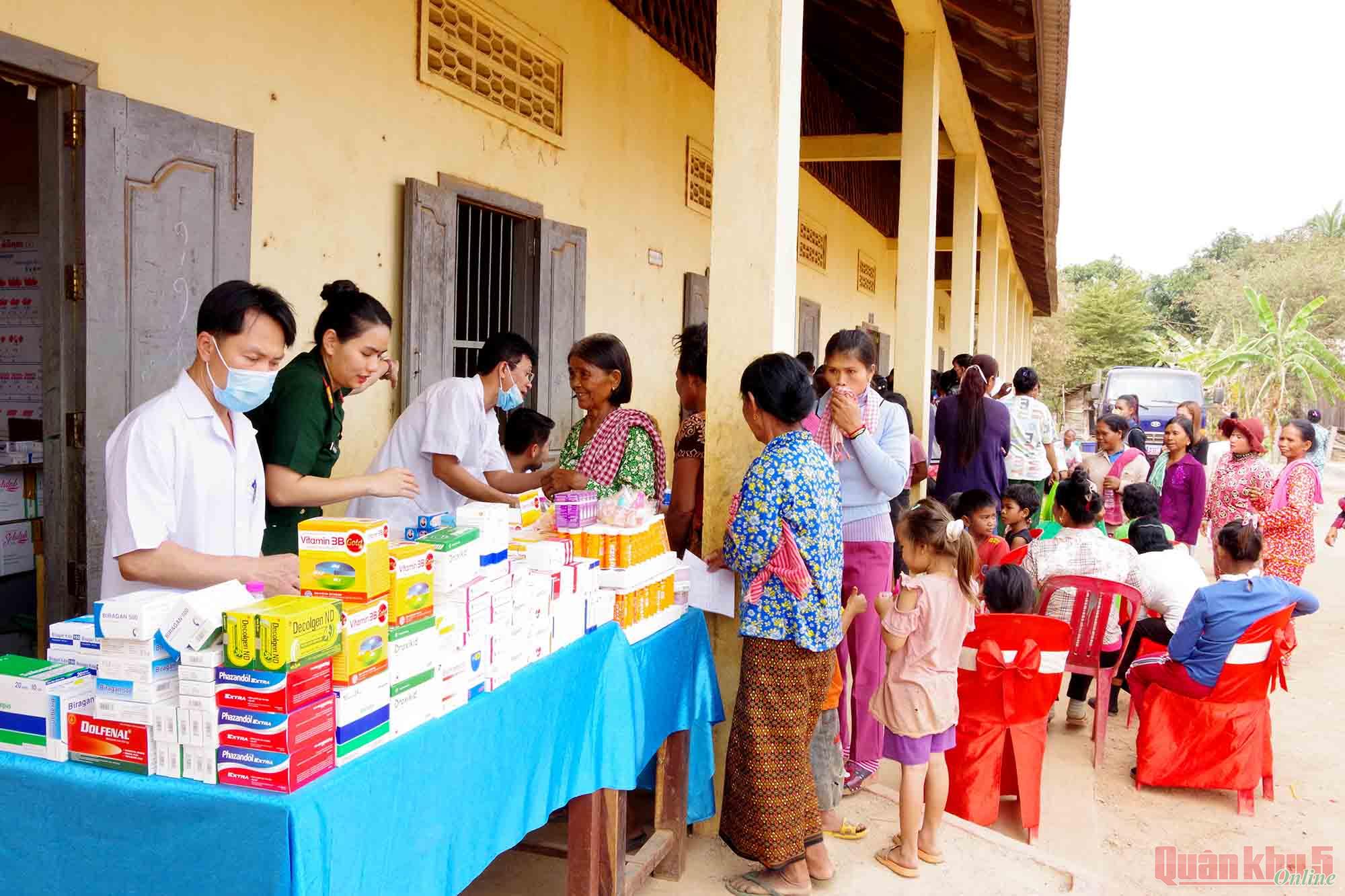 Khanh Hoa supports Cambodian province to construct office building project