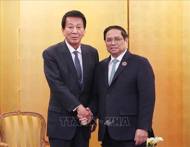 PM meets former special ambassador for Vietnam-Japan, JBIC Chairman in Tokyo
